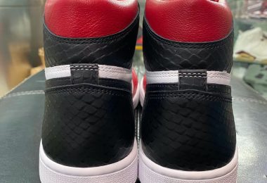 芝加哥, SATIN SNAKE, NIKE, Jordan, HIGH, AIR JORDAN 1 HIGH OG, Air Jordan 1, Air Jordan - 详细了解一下AIR JORDAN 1 HIGH OG“ SATIN SNAKE”