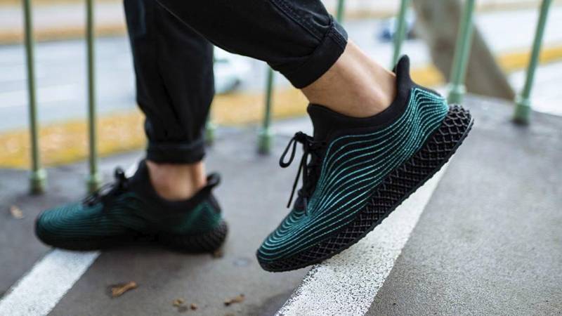 Ultra Boost, Triple Black, Parley x adidas Ultra Boost 4D, Futurecraft 4D, Boost, Black, Adidas Ultra Boost, Adidas - adidas Ultra Boost 4D“ Black”上的脚底外观