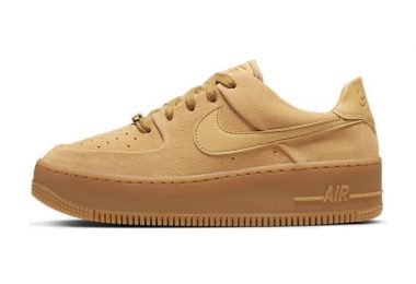 耐克 Nike Air Force 1 Sage Low 空军一号低帮高频热压鞋面