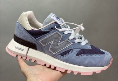 新百伦 NB1300 黑白色 复古老爹鞋New Balance 新百伦复古减震跑步鞋复古耐磨休闲百搭跑步鞋