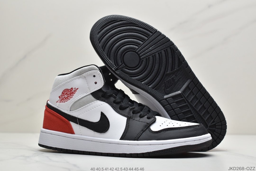 Swoosh, Jordan, Air Jordan 1 Mid, Air Jordan 1, Air Jordan - Air Jordan 1 Mid WMNS 新黑粉整双鞋采用黑色打造鞋身框架，白色填充鞋面