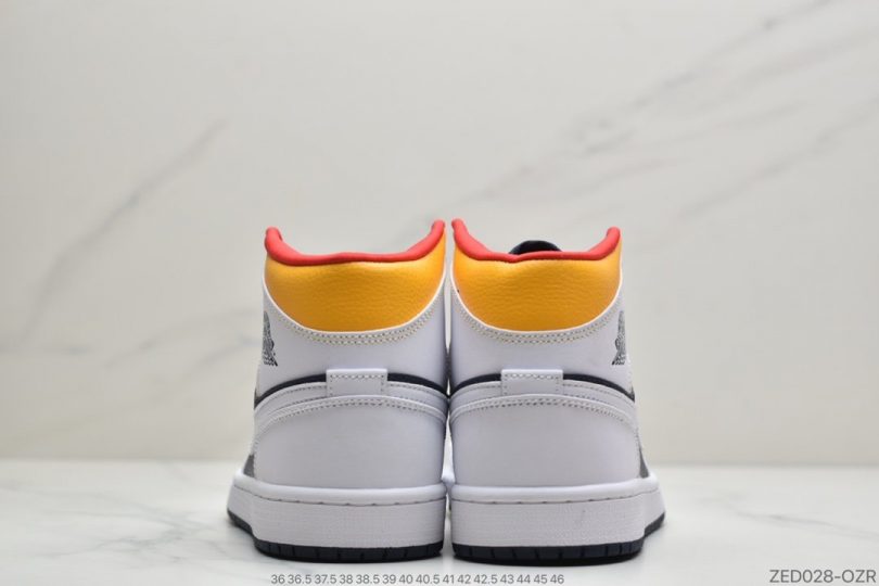 Jordan, Air Jordan 1 Mid, Air Jordan 1, Air Jordan - 2020年Air Jordan 1 Mid全新白黄蓝配色球鞋这又全新的Air Jordan 1 Mid鞋款