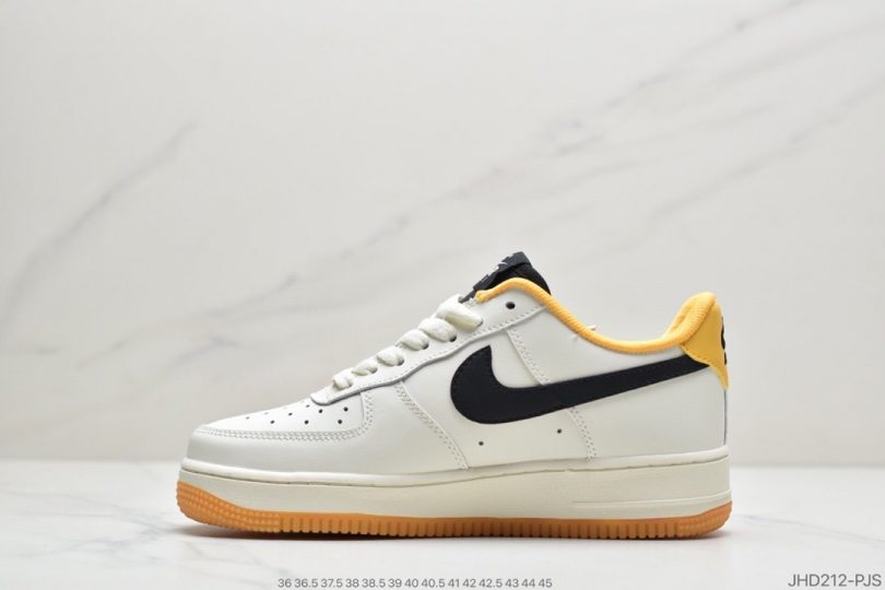 运动板鞋, 空军一号, 板鞋, Nike Air Force 1, Nike Air, NIKE, FORCE 1, Air Force 1 - 耐克NIKE AIR FORCE 1 07空军一号低帮百搭休闲运动板鞋柔软、弹性十足的缓震性能和出色的中底设计