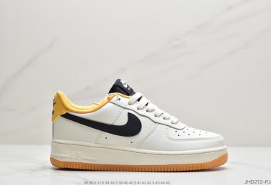 耐克NIKE AIR FORCE 1 07空军一号低帮百搭休闲运动板鞋柔软、弹性十足的缓震性能和出色的中底设计