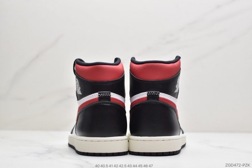 红钩黑脚趾, 篮球鞋, Jordan, Gym Red, Black, Air Jordan 1, Air Jordan - Air Jordan 1 Retro "Black Gym Red"红钩黑脚趾2019款 中帮篮球鞋