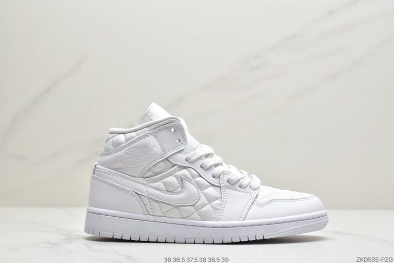 香奈儿, Jordan, Air Jordan 1 Mid, Air Jordan 1, Air Jordan - Air Jordan 1 Mid “Quilted White”雪❄️白香奈儿采用中帮版型篮球鞋