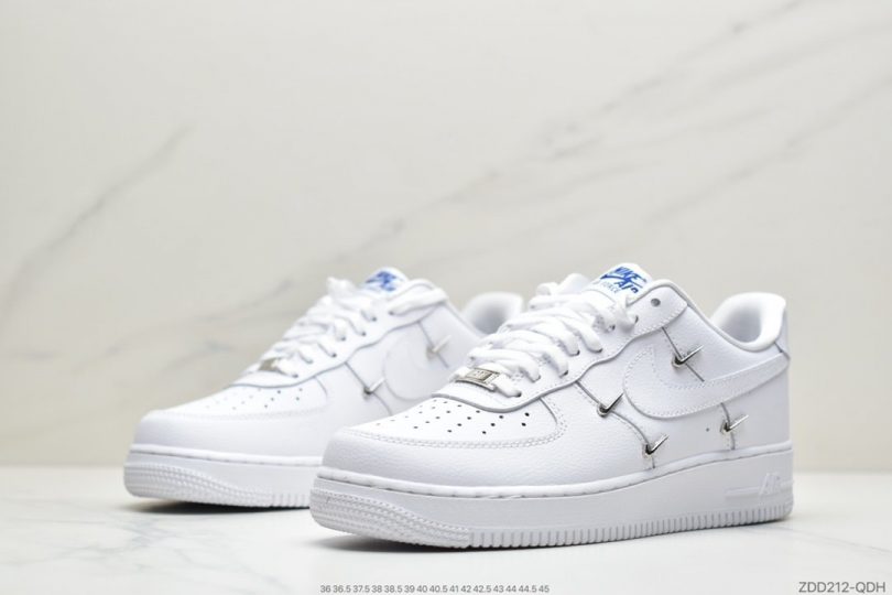 联名, 空军一号, 休闲板鞋, Nike Air Force 1, Nike Air, All white, Air Force 1'07, Air Force 1 - 耐克Nike Air Force 1'07 Low "All white" 空军一号“联名小银勾”低帮休闲板鞋