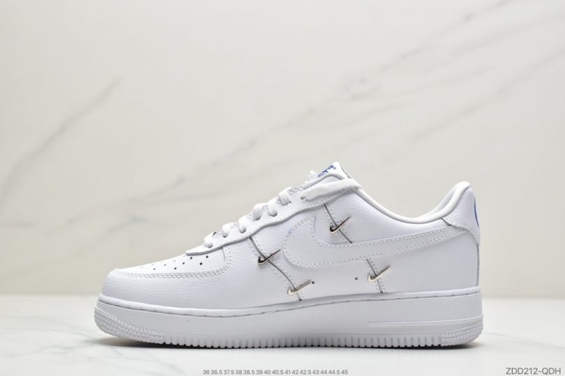 联名, 空军一号, 休闲板鞋, Nike Air Force 1, Nike Air, All white, Air Force 1'07, Air Force 1 - 耐克Nike Air Force 1'07 Low "All white" 空军一号“联名小银勾”低帮休闲板鞋