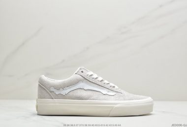 Blends Vans联名Old Skool ComfyCush黑白麂皮骨头图案帆布鞋低帮