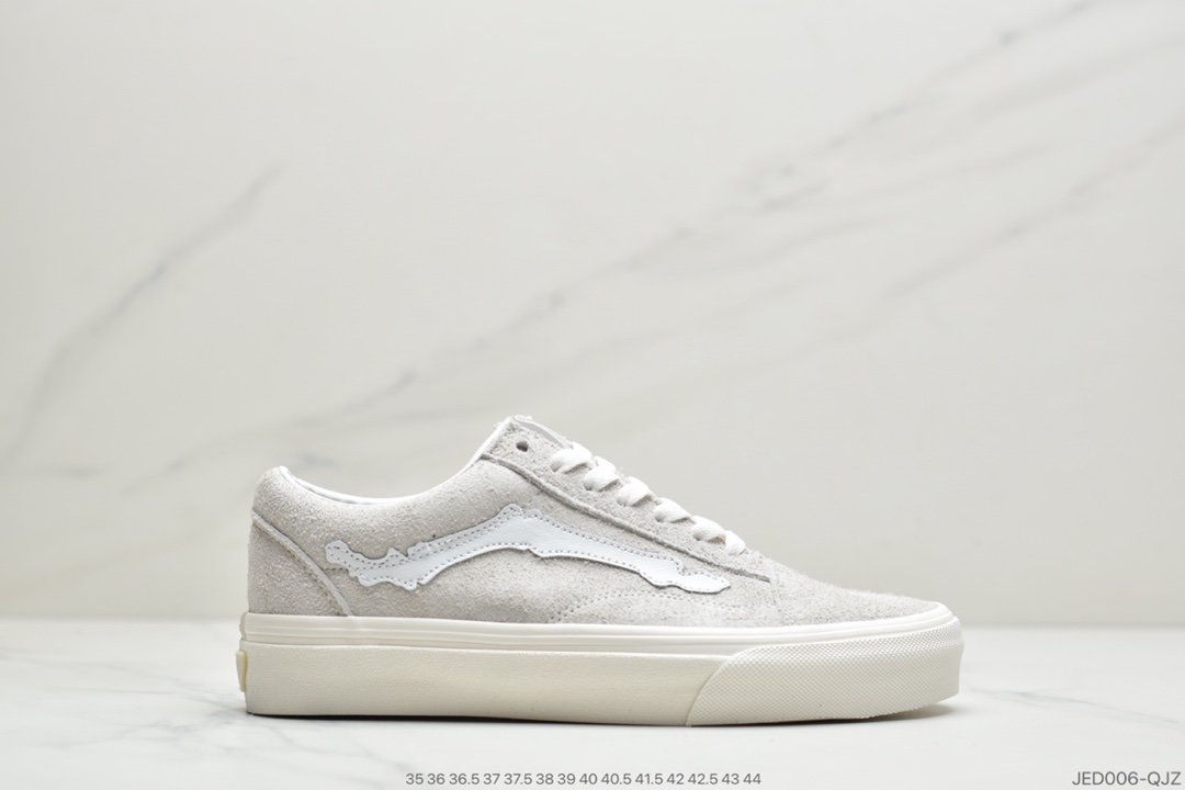 Blends Vans联名Old Skool ComfyCush黑白麂皮骨头图案帆布鞋低帮