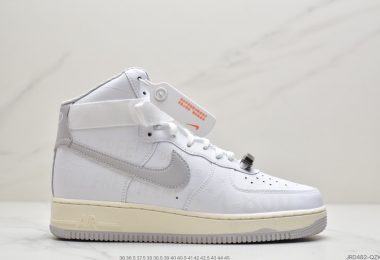 耐克Nike Air Force 1 ’07 Premium “Toll Free” 空军一号白色高帮外加氧化做旧运动板鞋