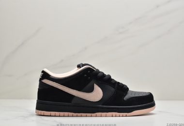 耐克Nike SB Dunk Low Pro 黑粉低帮扣篮板鞋