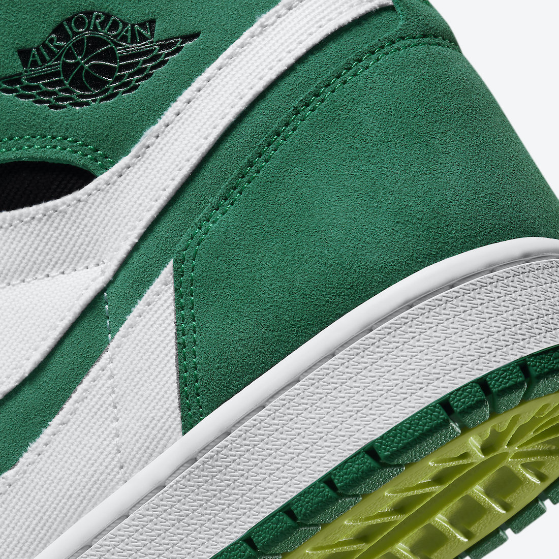 Air-Jordan-1-Zoom-CMFT-Stadium-Green-CT0978-300-Release-Date-Price-7