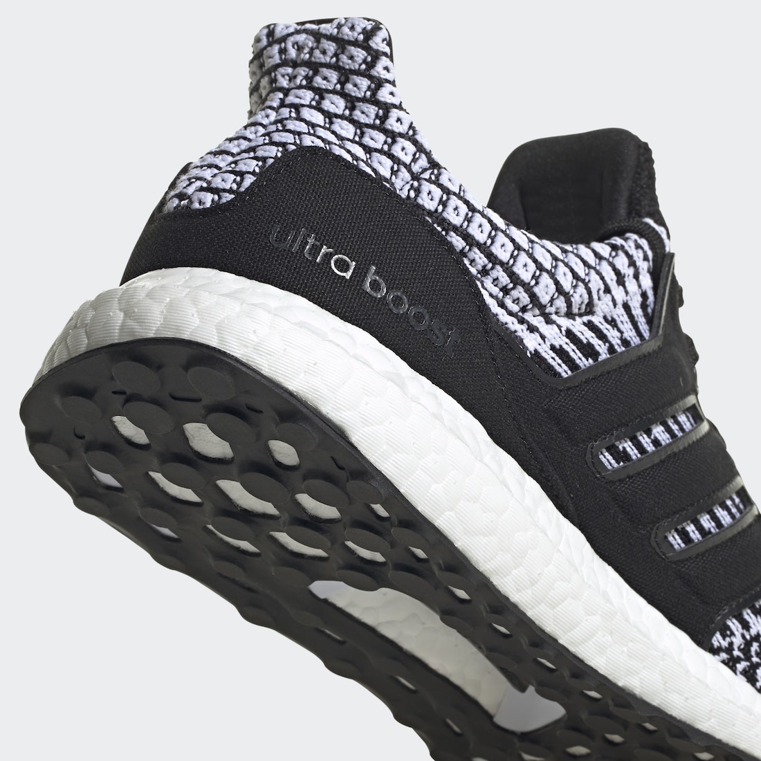 adidas-Ultra-Boost-5.0-DNA-Oreo-FY9348-Release-Date-4