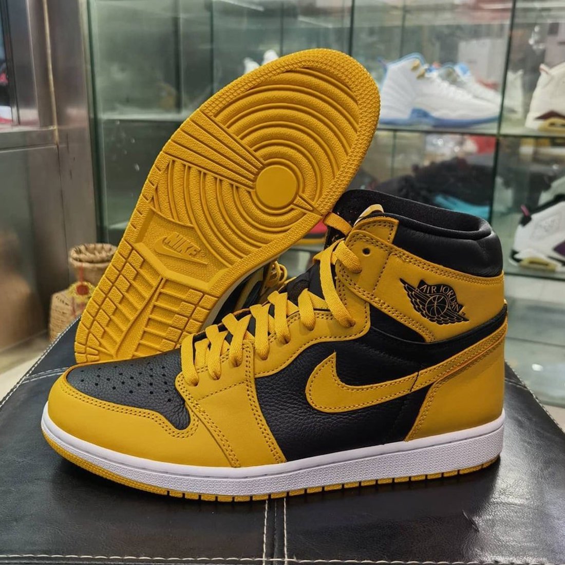 Air-Jordan-1-Pollen-555088-701-Release-Date-Pricing