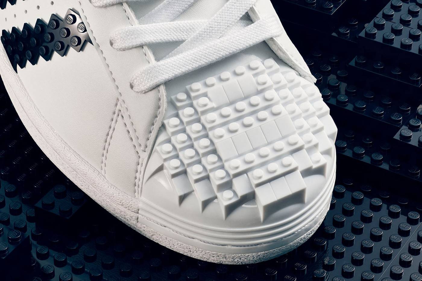 adidas-originals-lego-superstar-sneakers-collaboration-4