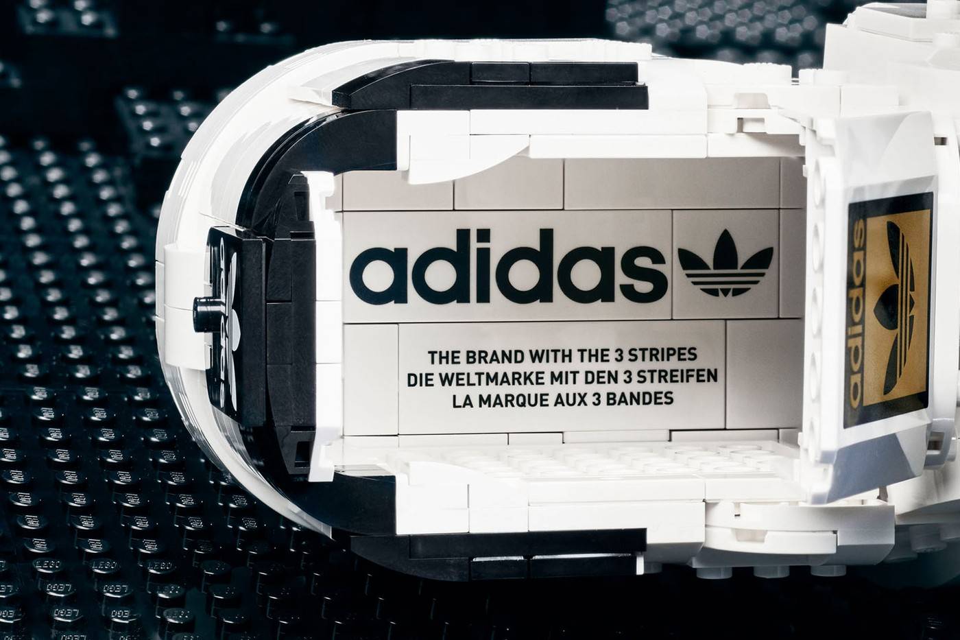 adidas-originals-lego-superstar-sneakers-collaboration-9