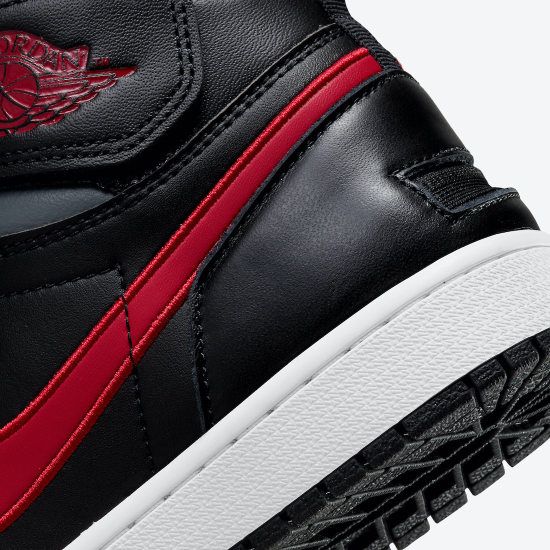 Air Jordan 1 FlyEase Black Gym Red Smoke Grey CQ3835-006 发售日期