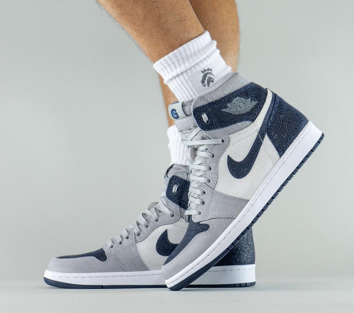 Air Jordan 1 Georgetown Hoyas PE 上脚