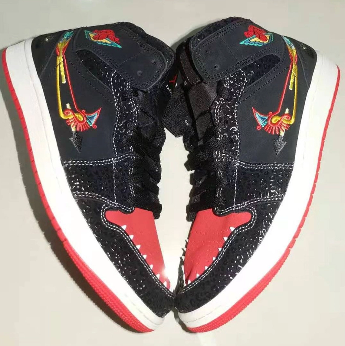 Air Jordan 1 Mid Familia Day of the Dead 2021 发布日期