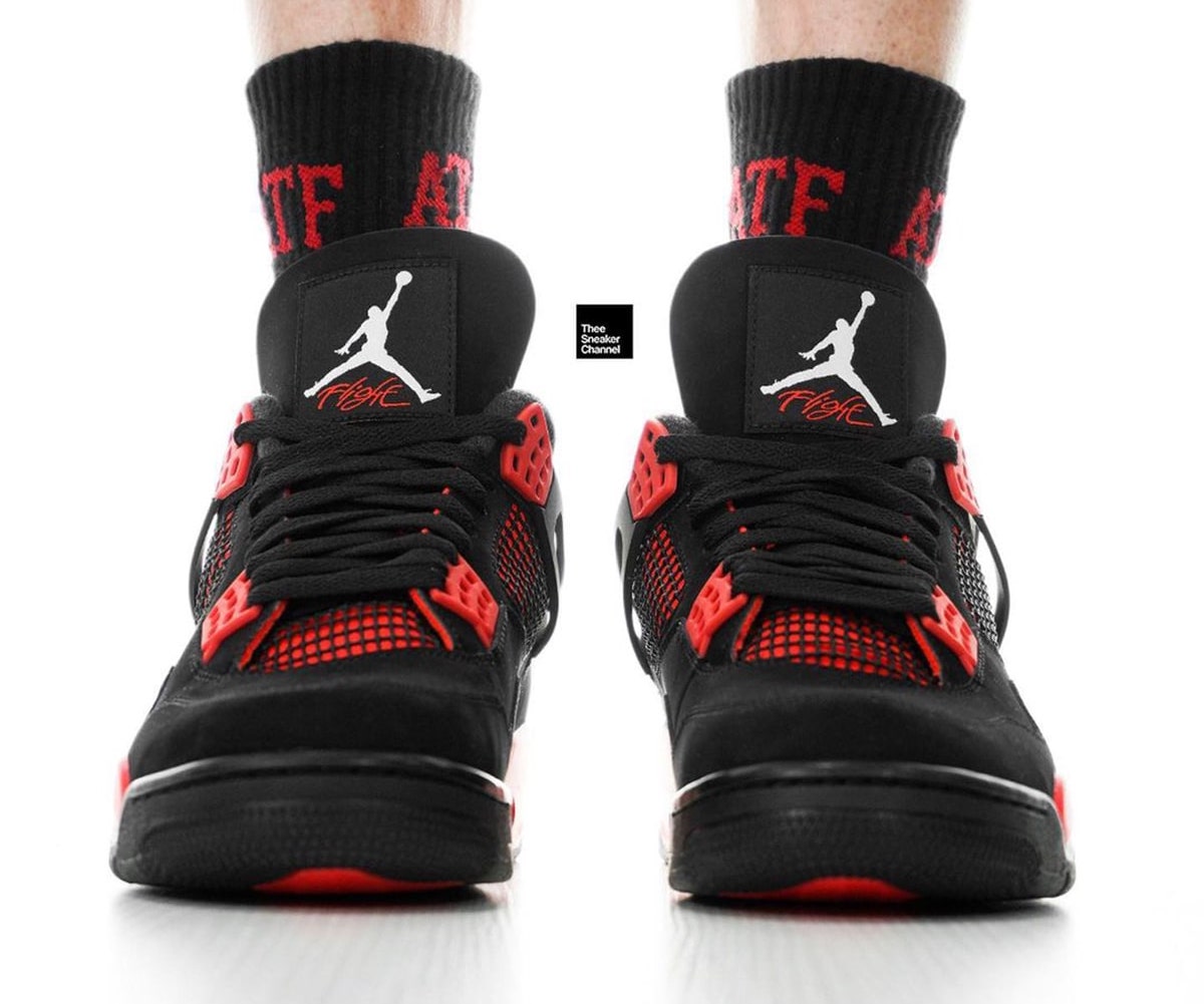 Air Jordan 4 Red Thunder CT8527-016 上脚