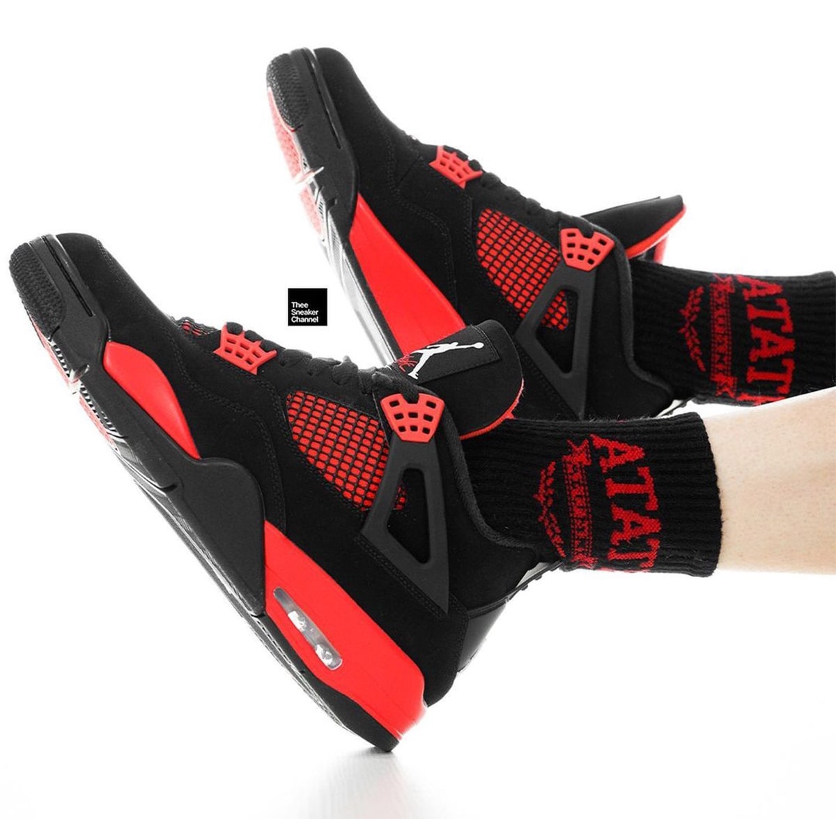 Air Jordan 4 Red Thunder CT8527-016 上脚