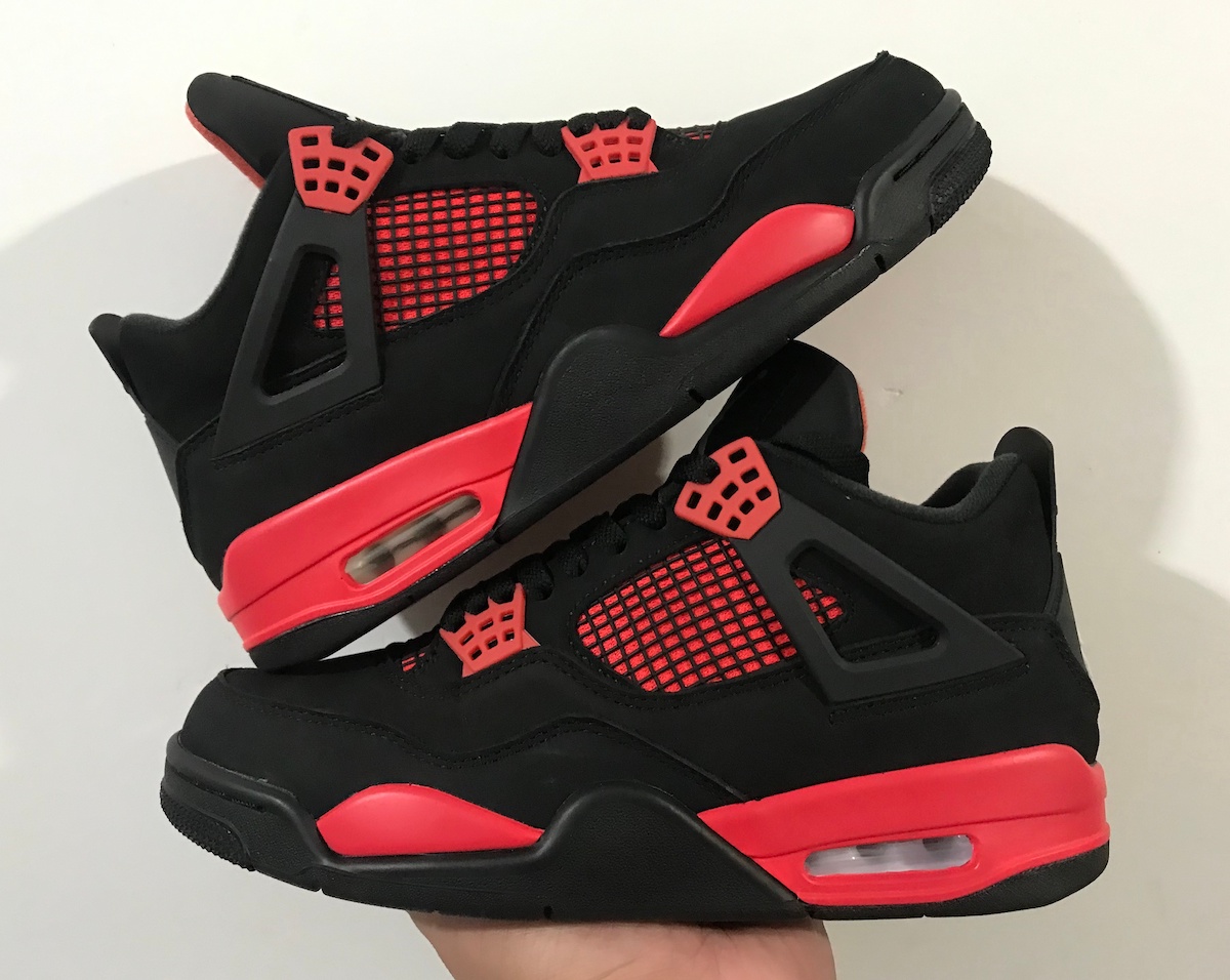 Air Jordan 4 Red Thunder