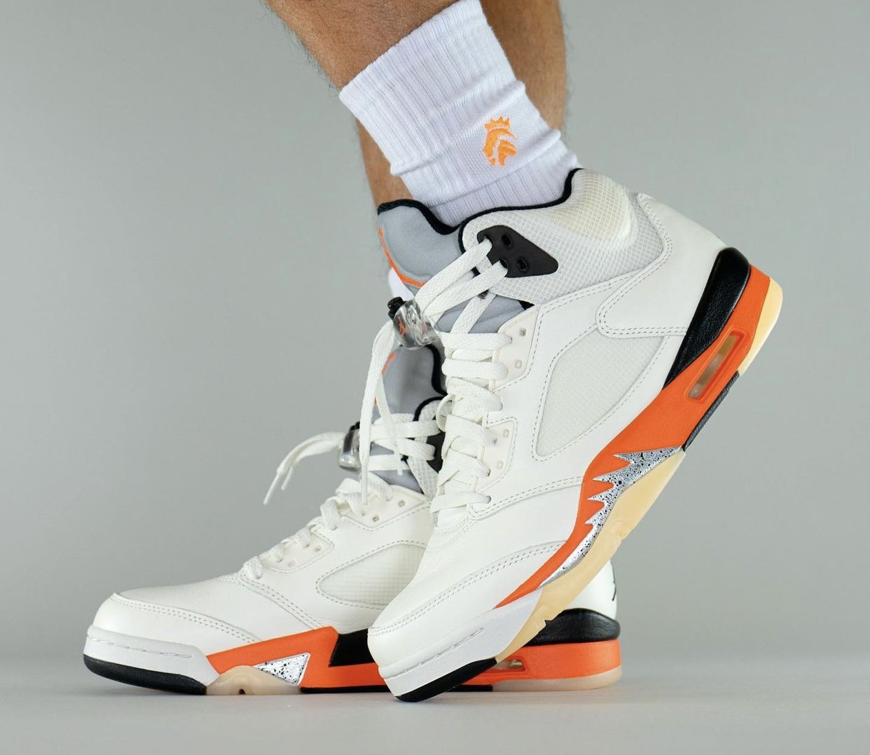 Air Jordan 5 Shattered Backboard Orange Blaze DC1060-100 发售日期