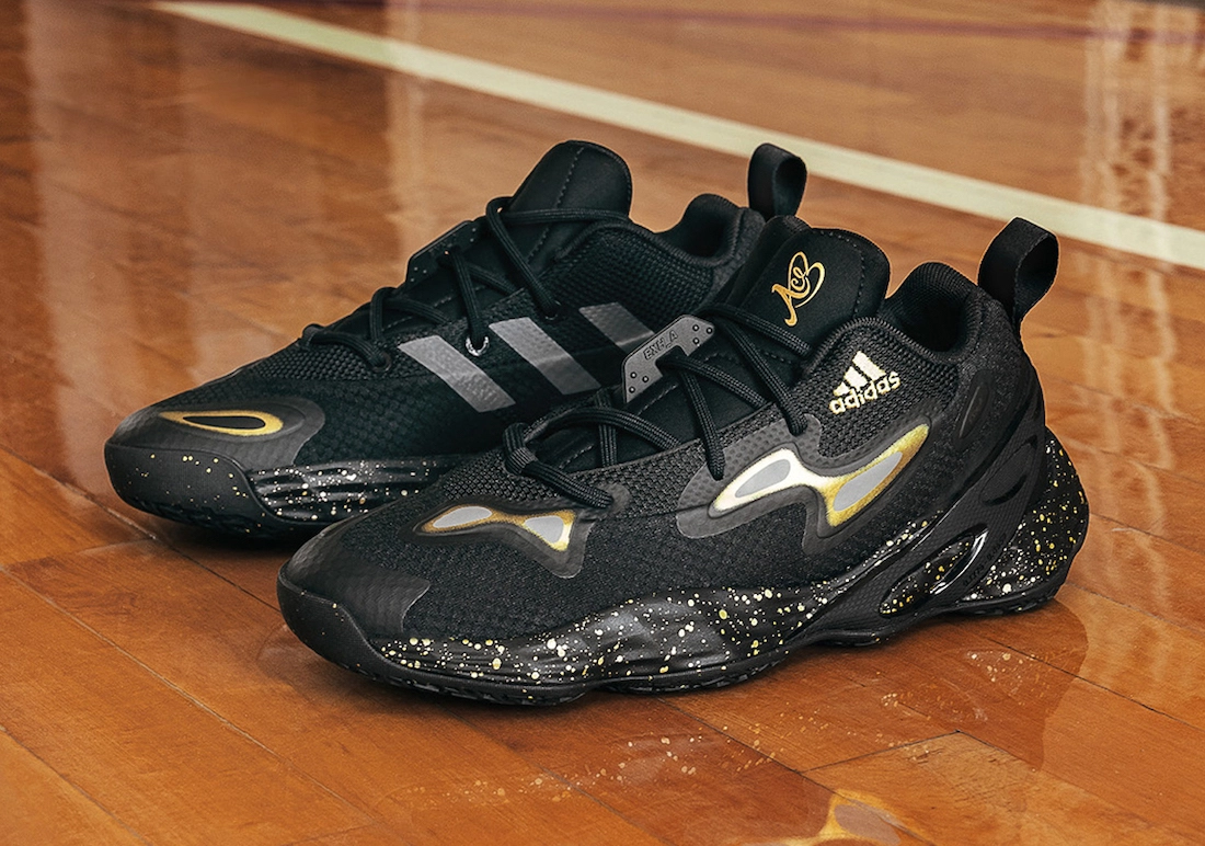 Candace Parker adidas Exhibit Ace 低发布日期