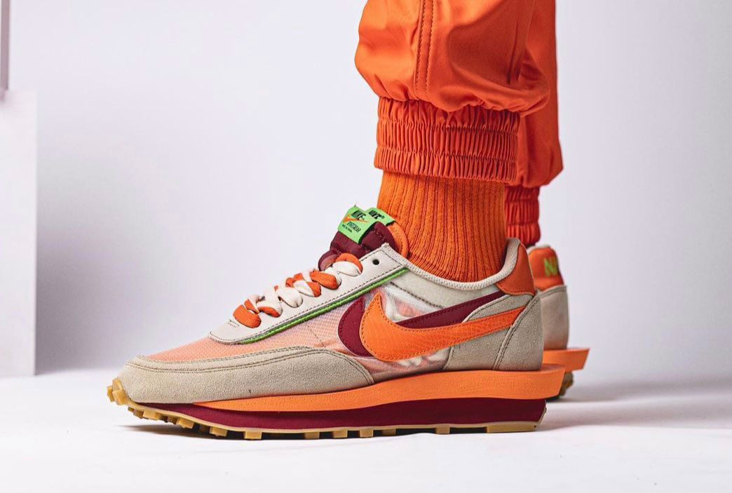 Clot Sacai Nike LDWaffle DH1347-100 脚上