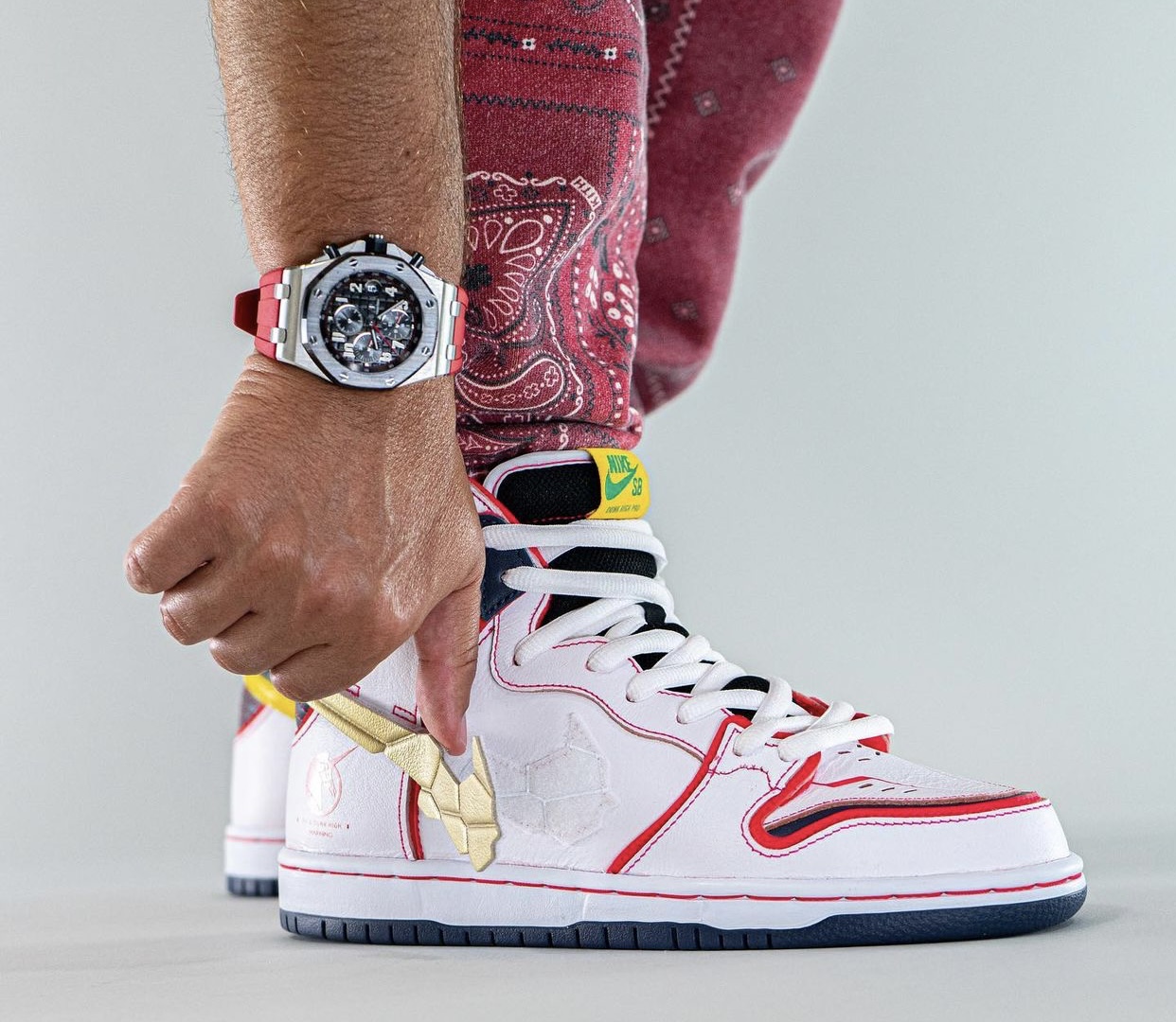 高达 Nike SB Dunk High DH7717-100 发售日期