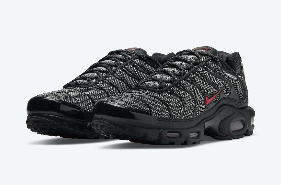 Nike Air Max Plus 黑红 DO6383-001 发售日期