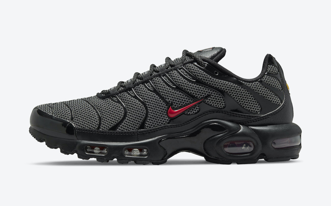 Nike Air Max Plus 黑红 DO6383-001 发售日期