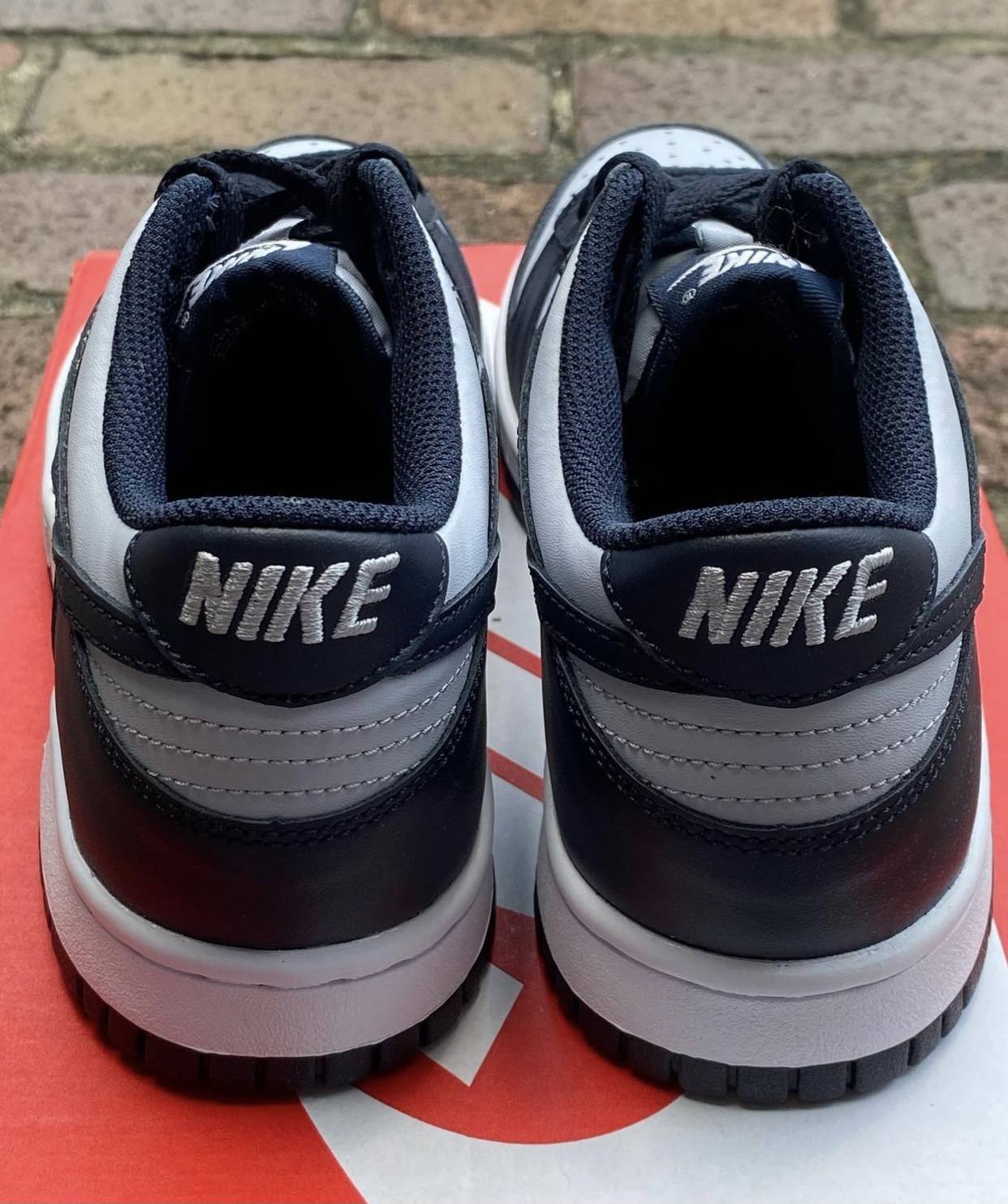 Nike Dunk Low Georgetown 发布日期