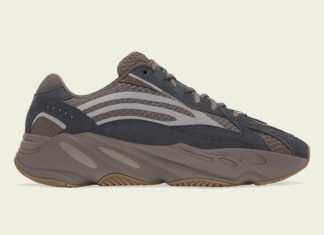 adidas Yeezy Boost 700 V2 “Mauve” 官方照片