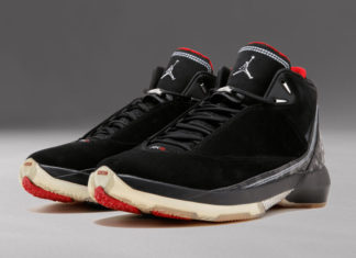 运动鞋谈：Air Jordan 22 “Black Varsity Red”