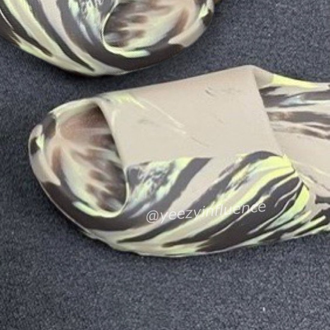 adidas Yeezy Slide MX 发售日期