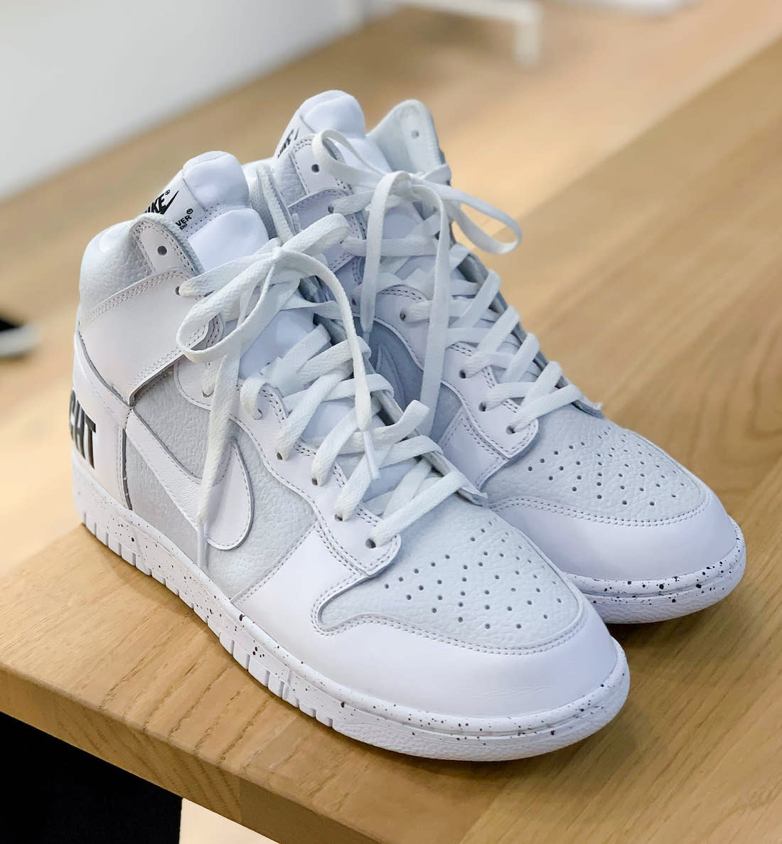 卧底Nike Dunk High Chaos White发布日期