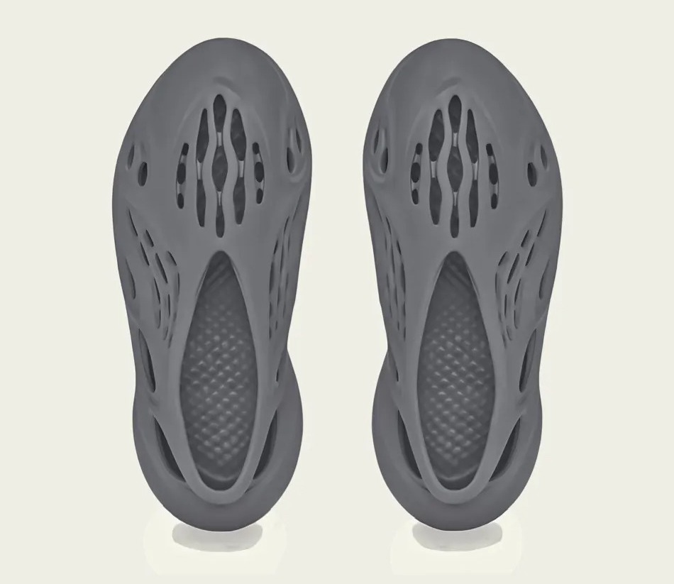 阿迪达斯Yeezy泡棉跑步鞋Onyx HP8739发布日期