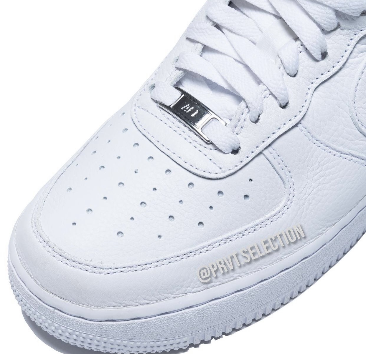 Drake NOCTA Nike Air Force 1认证情人男孩CZ8065-100发布日期