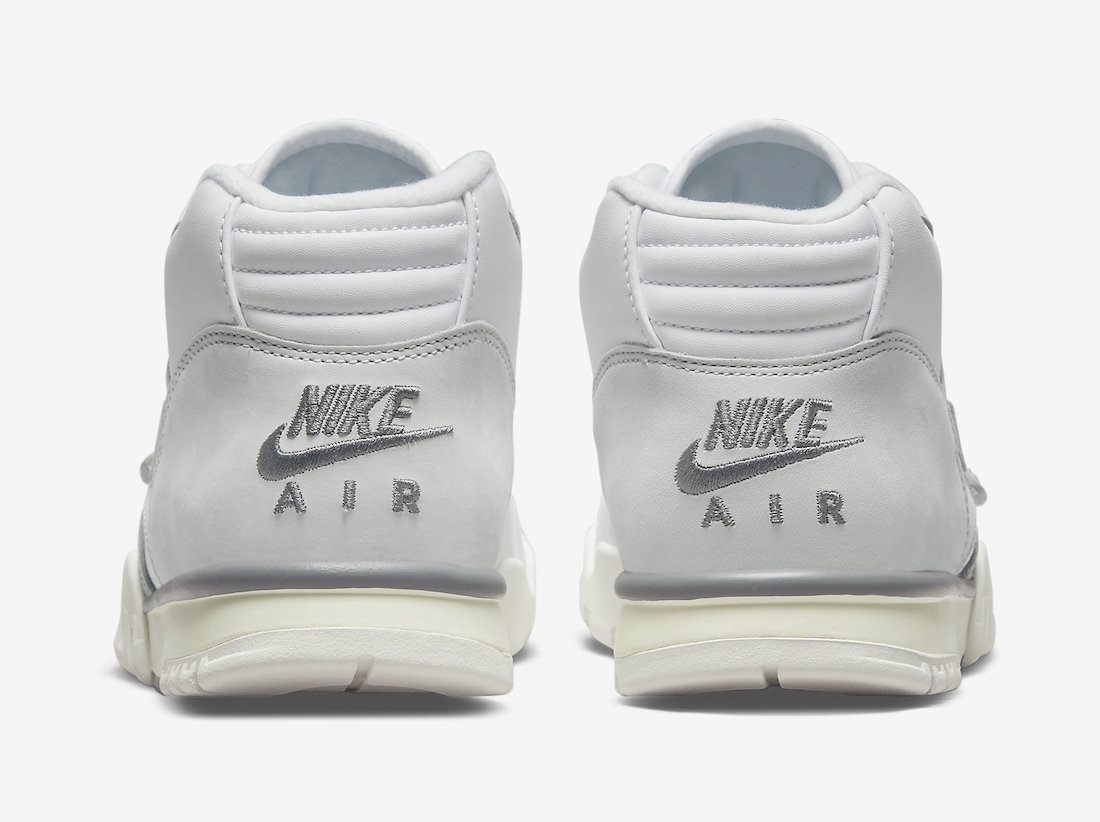 Nike Air Trainer 1 Photon Dust DM0521-001发布日期