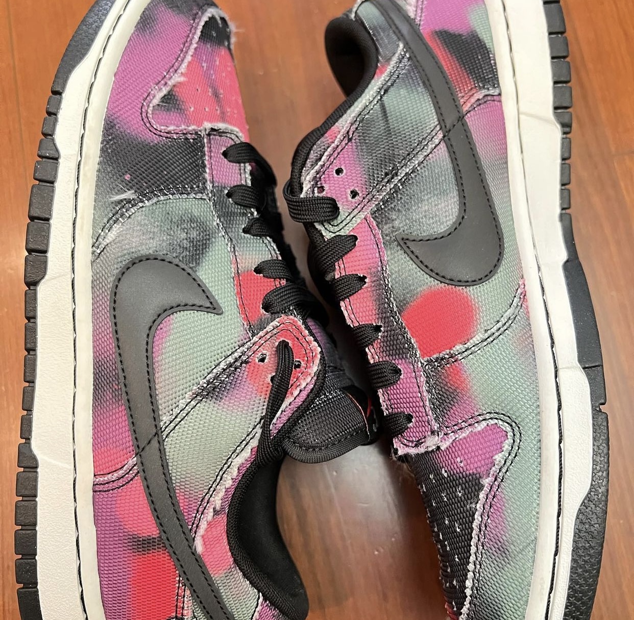 Nike Dunk Low涂鸦发布日期