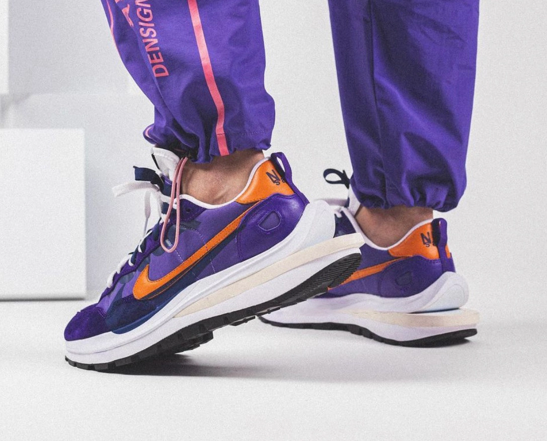 Sacai Nike VaporWaffle深色Iris Campfire橙色鞋款发布日期