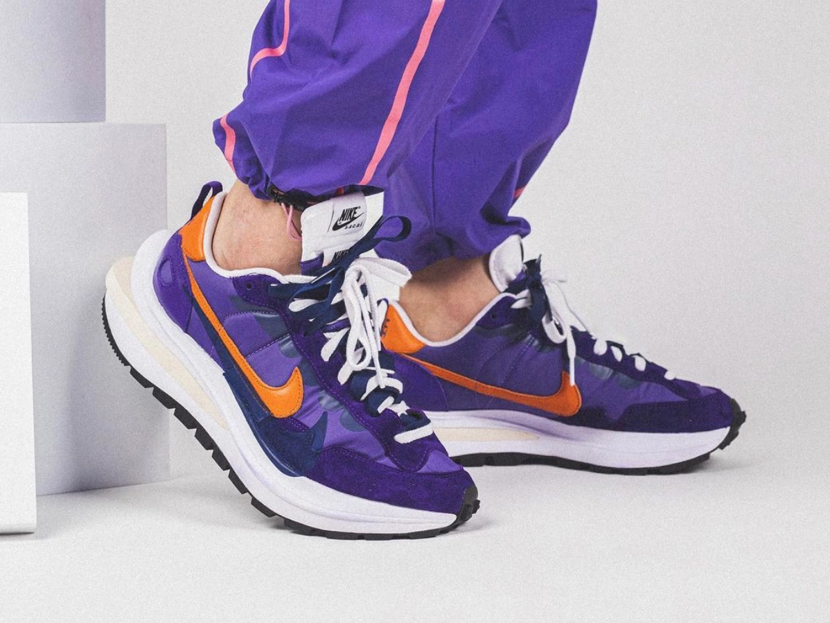 Sacai Nike VaporWaffle深色Iris Campfire橙色鞋款发布日期