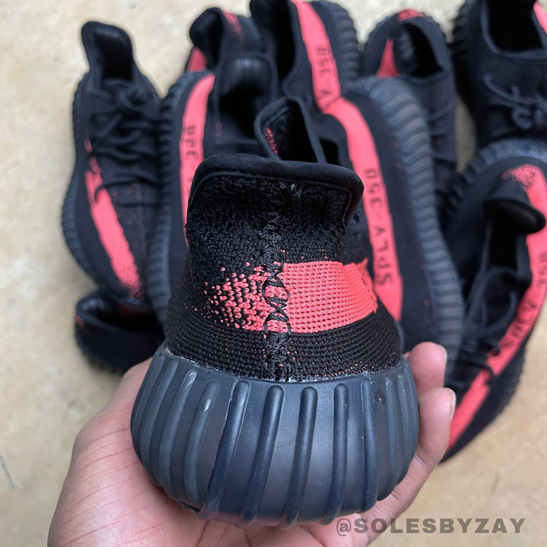 阿迪达斯Yeezy Boost 350 V2黑红色条纹2022 by 9612重新进货发布日期