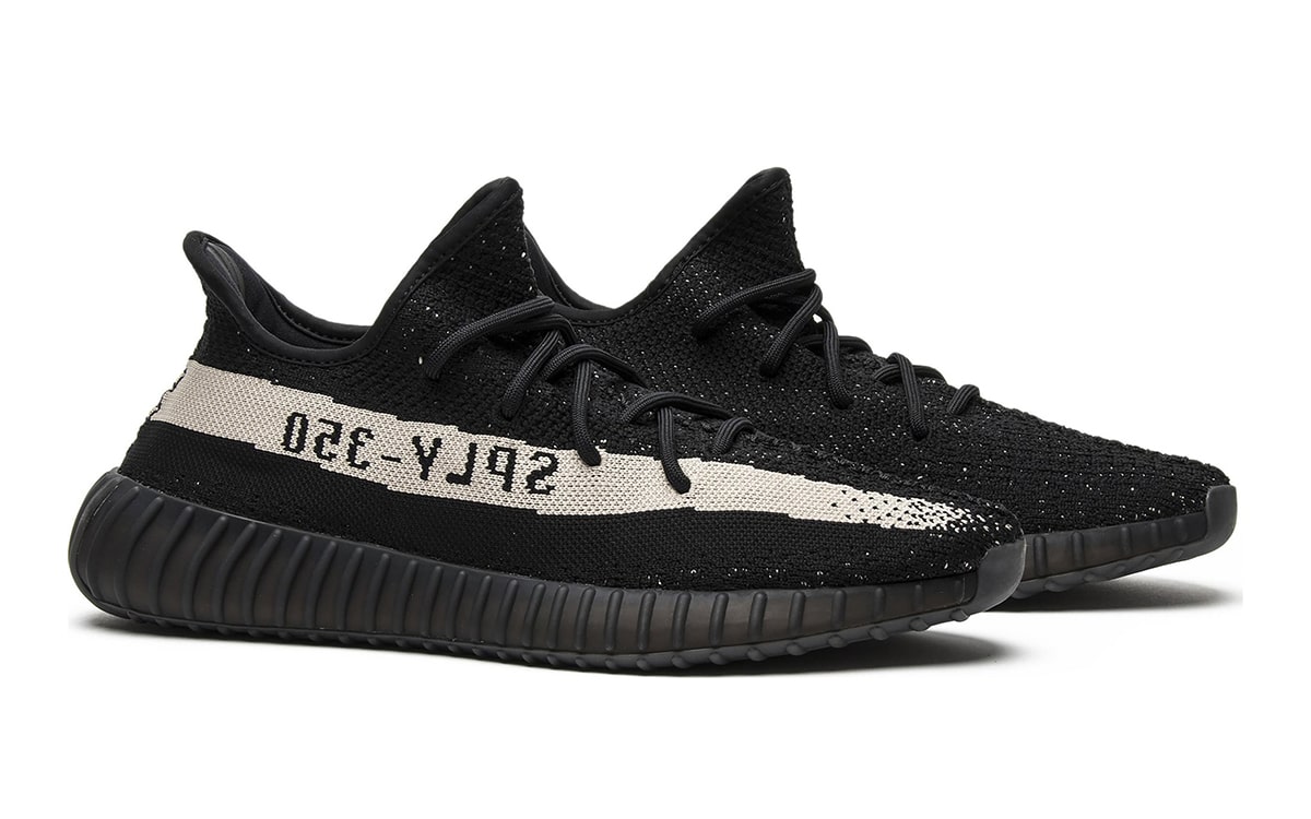 阿迪达斯Yeezy Boost 350 V2奥利奥2022发布日期