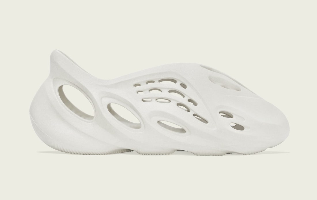 阿迪达斯Yeezy泡沫跑步鞋FY4567发布日期