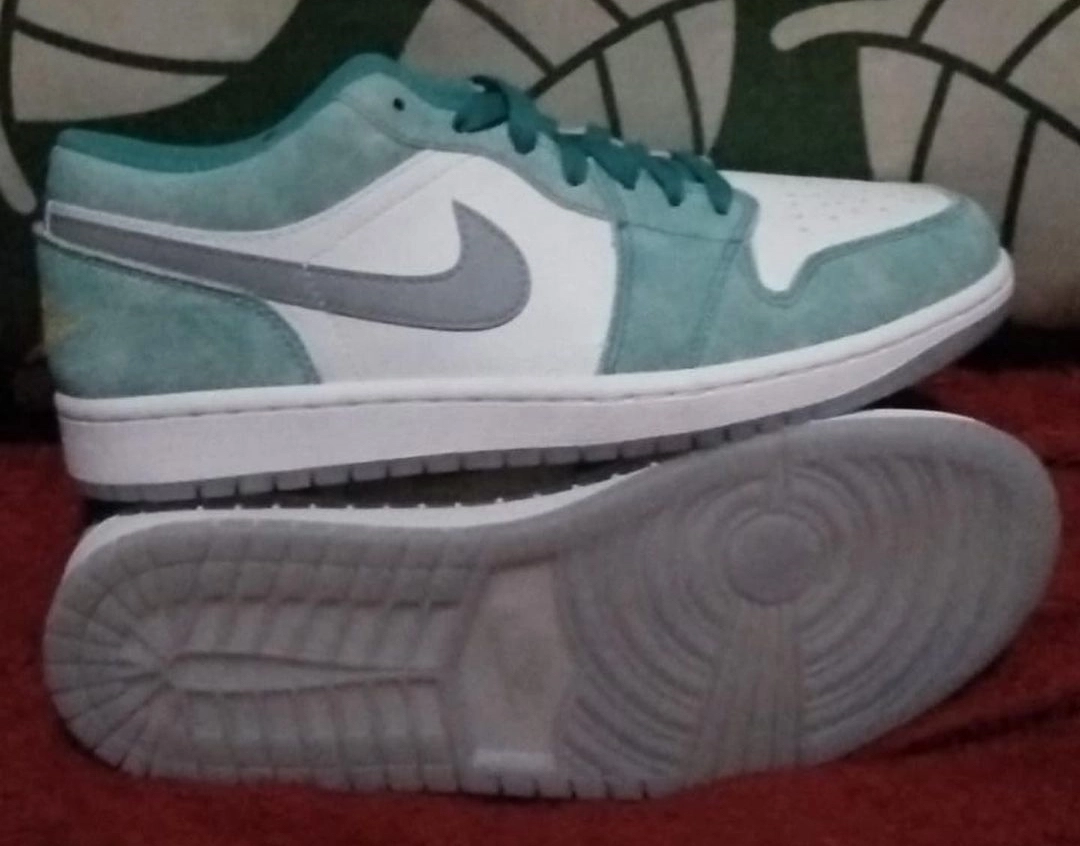 Air Jordan 1 Low New Emerald DN3705-301 Release Date