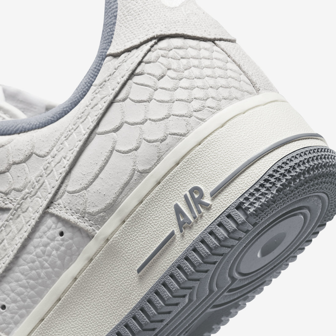 Nike Air Force 1 Low White Python Snake DX2678-100 Release Date