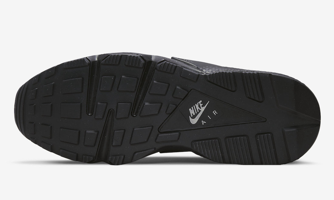 Nike Air Huarache Black DX8968-001 Release Date